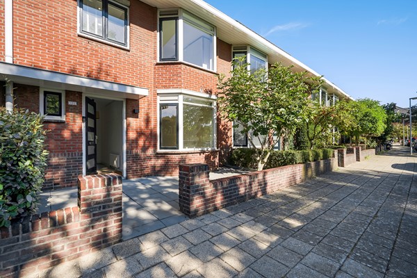 Zandzeggelaan 199, 2554HM Den Haag